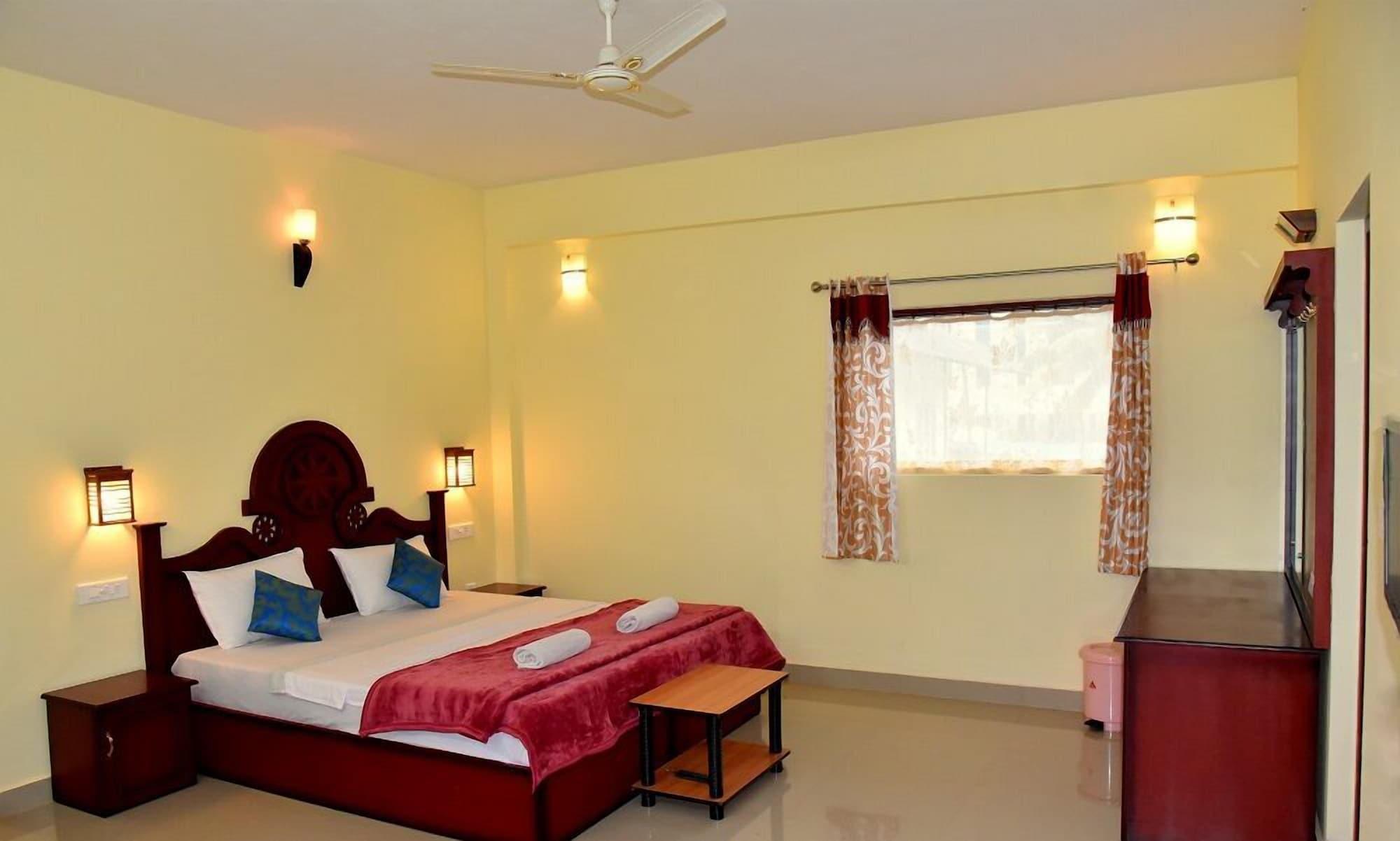 Jungle Palace Homestay Thekkady Exterior foto